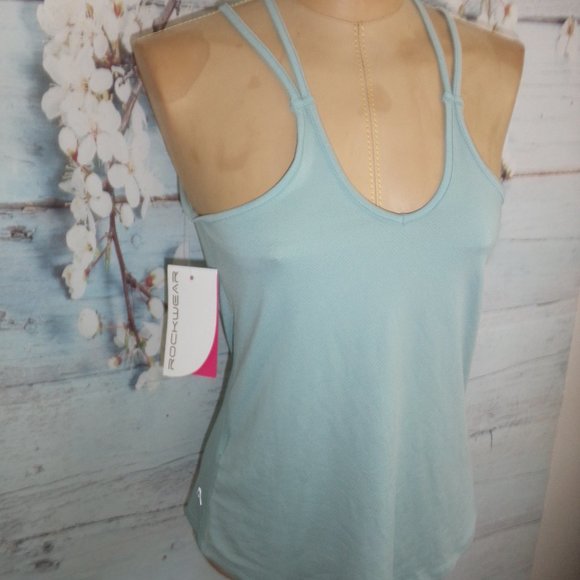 REDUCED ! Rockwear top - Picture 4 of 5